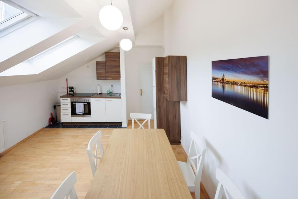 Scenic Rooftop Flat With Terrace Vienna Exterior photo